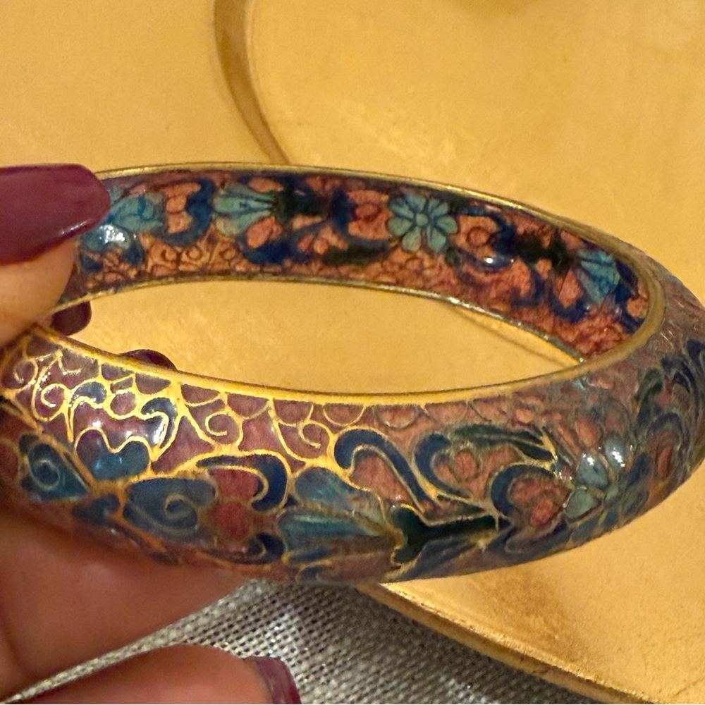 Vintage Plique A Jour Bangle Bracelet Pink & Blue Floral Design Stained Glass - Picture 4 of 8